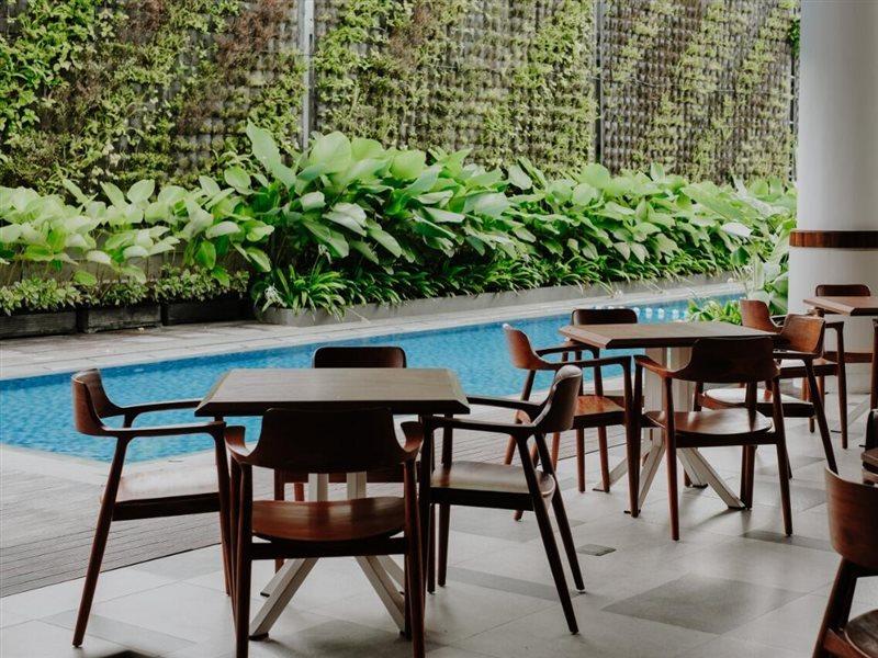 Rayz Umm Hotel Маланг Екстериор снимка