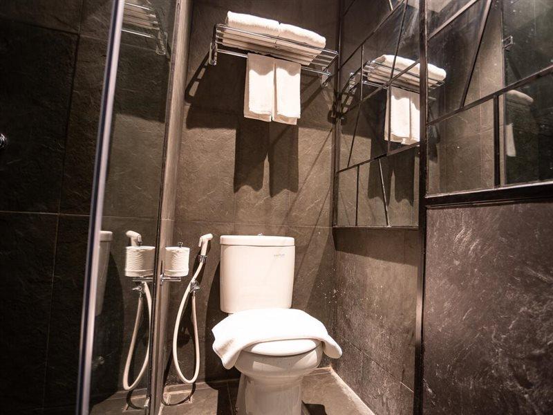Rayz Umm Hotel Маланг Екстериор снимка