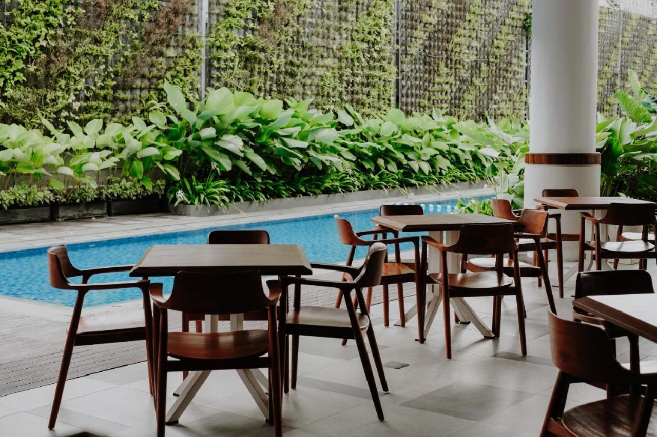 Rayz Umm Hotel Маланг Екстериор снимка